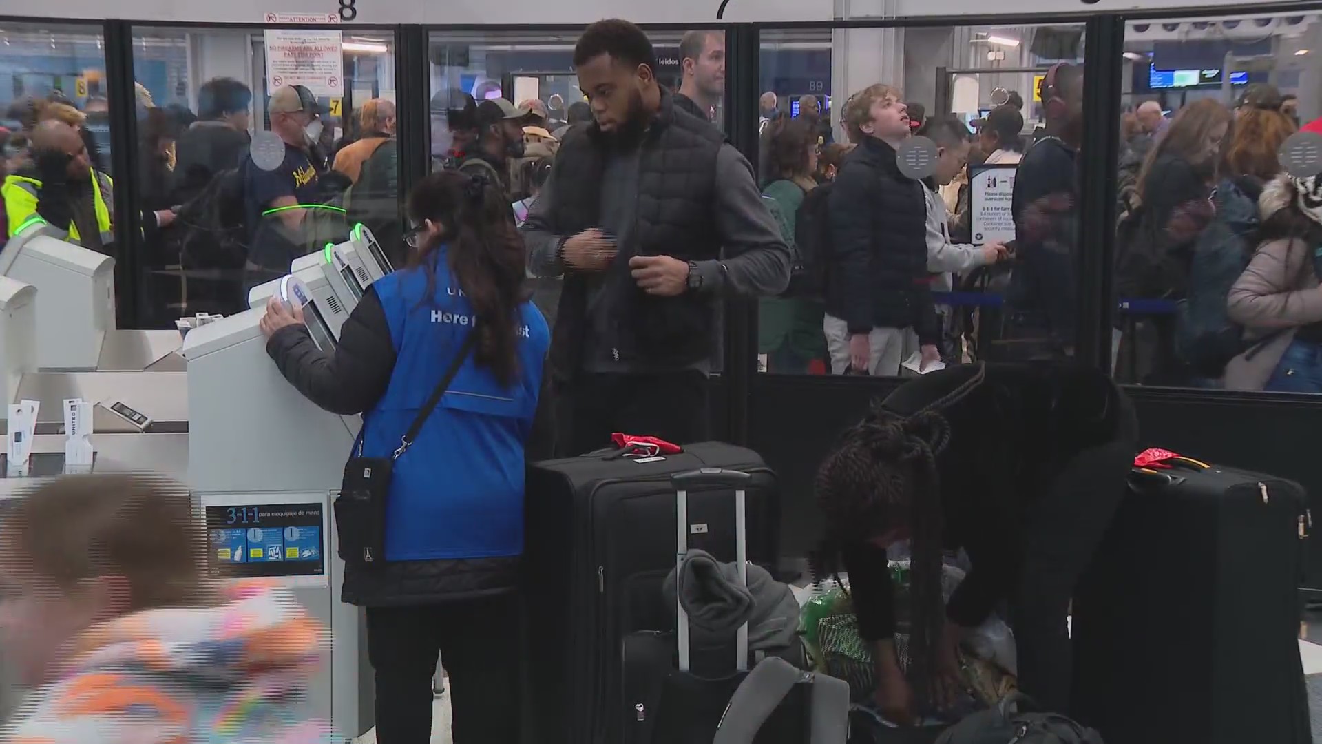 Millions expected to travel through Chicago's O'Hare and Midway ...