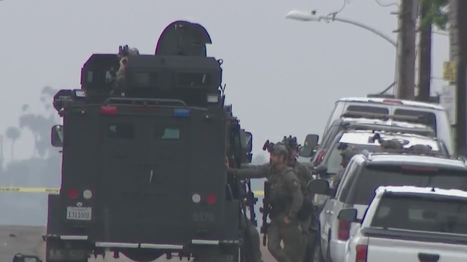 SWAT standoff ensues in Paradise Hills – FOX 5 San Diego & KUSI News