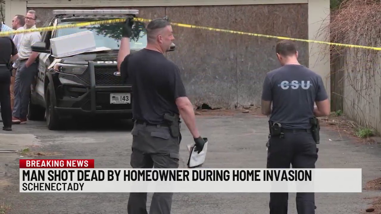 Man shot dead by homeowner during Hamburg Street home invasion – NEWS10 ABC