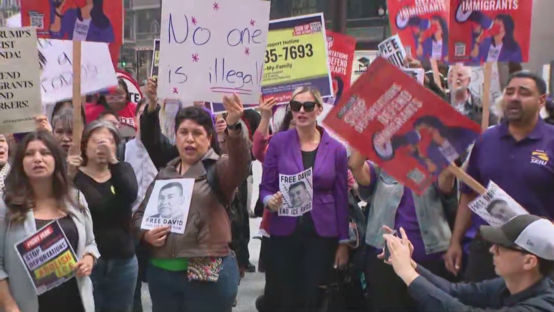 Chicago groups rally against Trump immigration crackdown — WGN Evening ...
