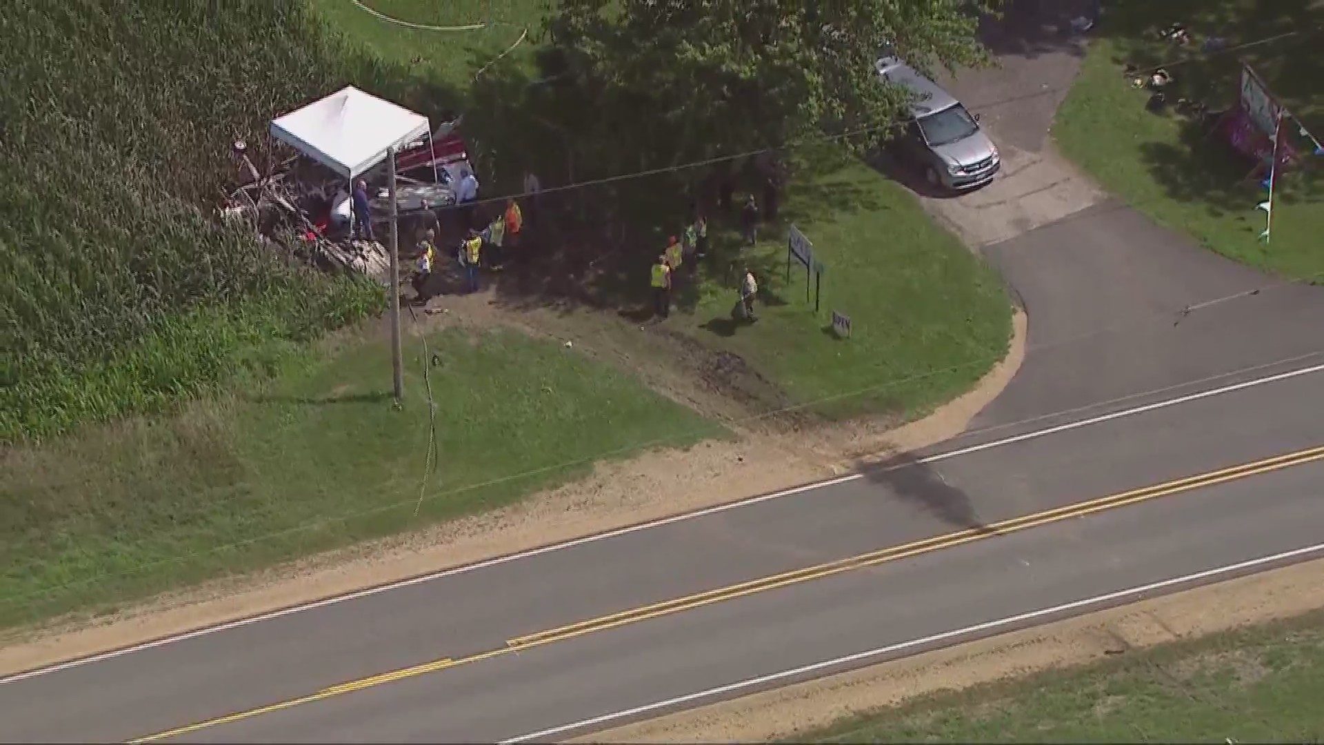 Pilot killed in small plane crash in Ogle County – WGN-TV