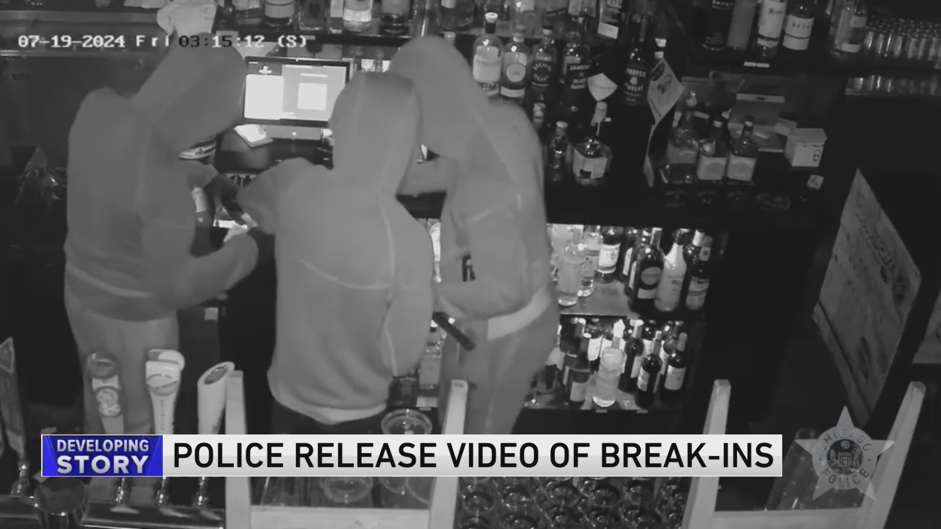Chicago police release surveillance video of 3 suspects wanted in ...