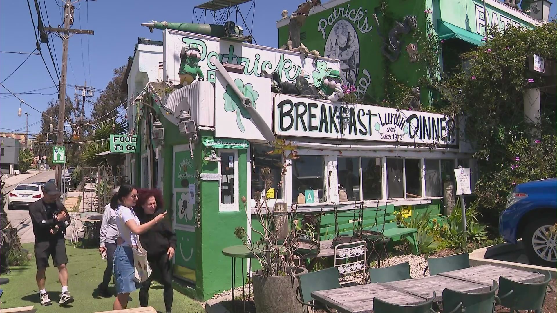 Efforts underway to save iconic Santa Monica diner – KTLA
