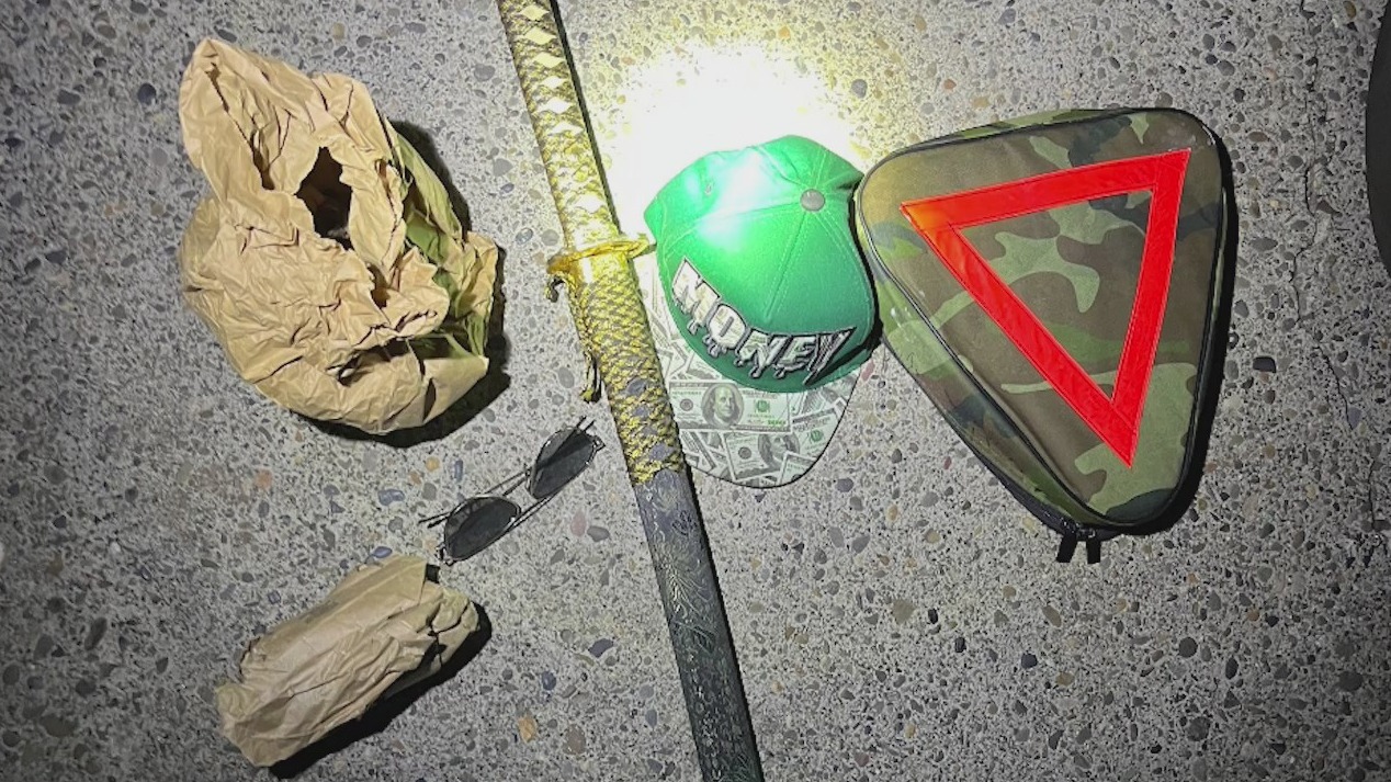 Beaverton man with samurai sword arrested after car break-in – KOIN.com