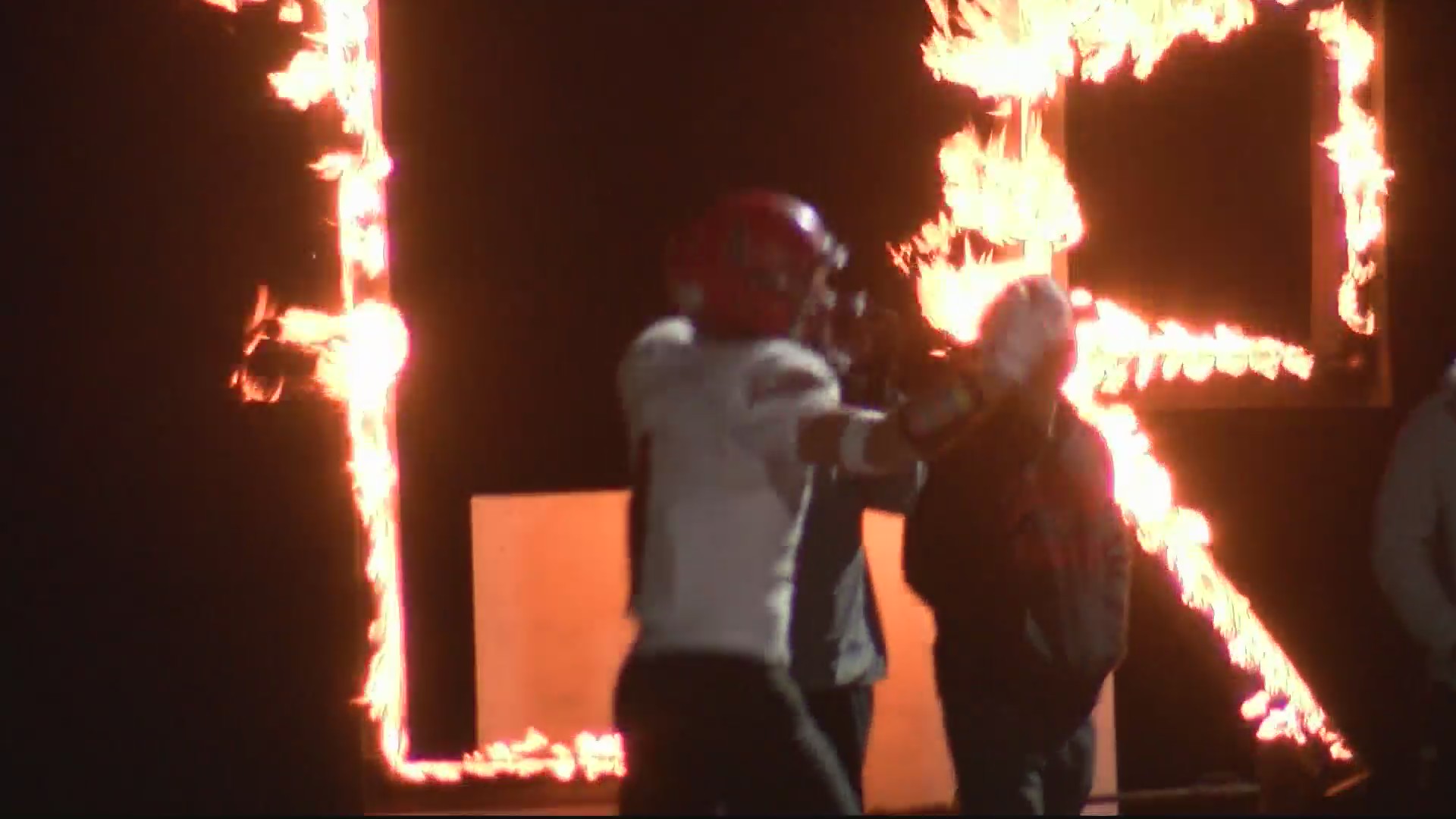 Branson goes to 80 KOLR