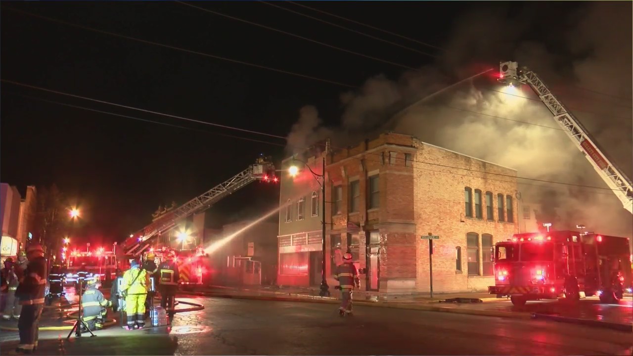 Fire in Oconto, apartment building likely a total loss – WFRV Local 5 ...