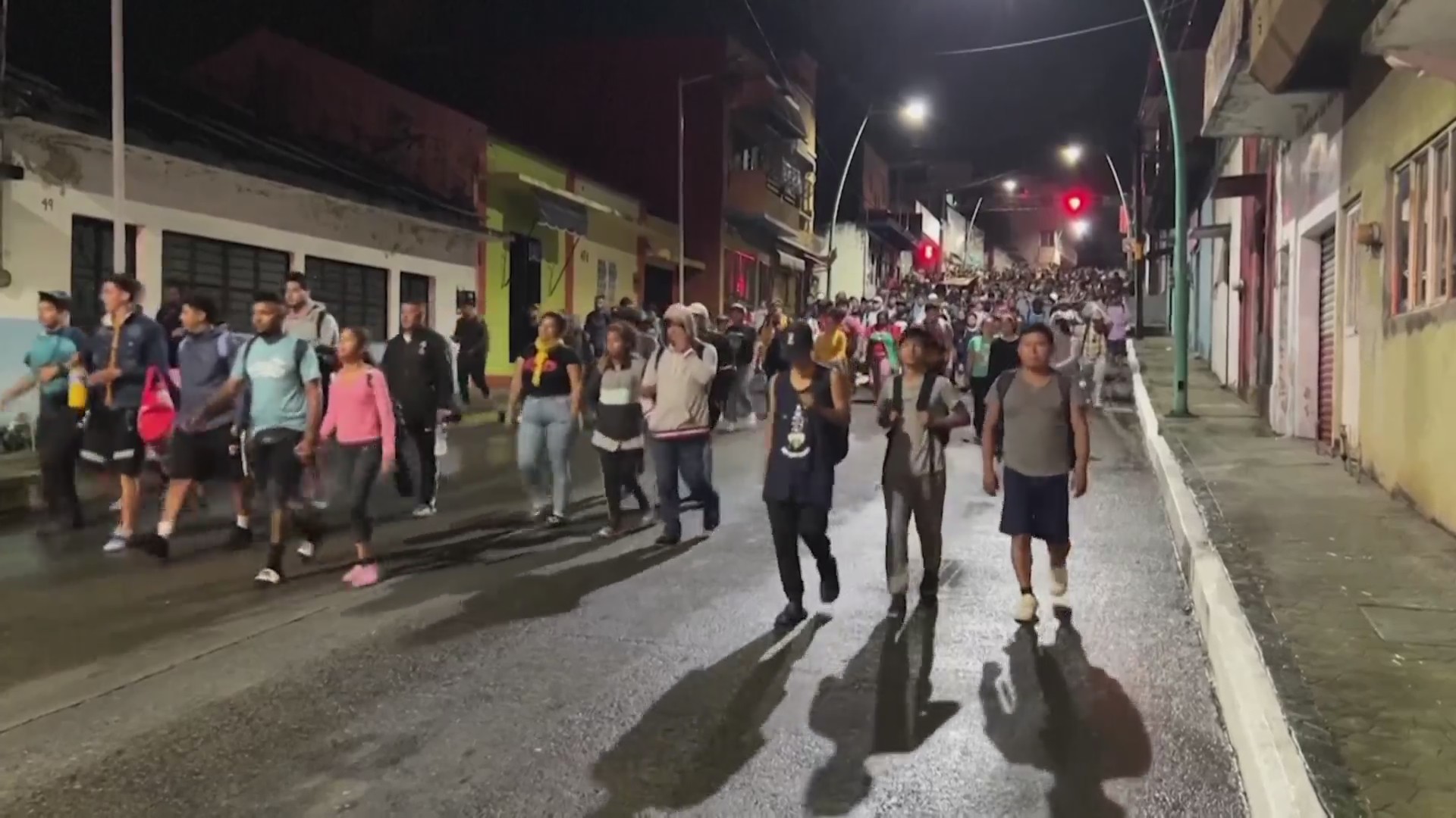 Caravan of migrants headed to the southern border – FOX31 Denver