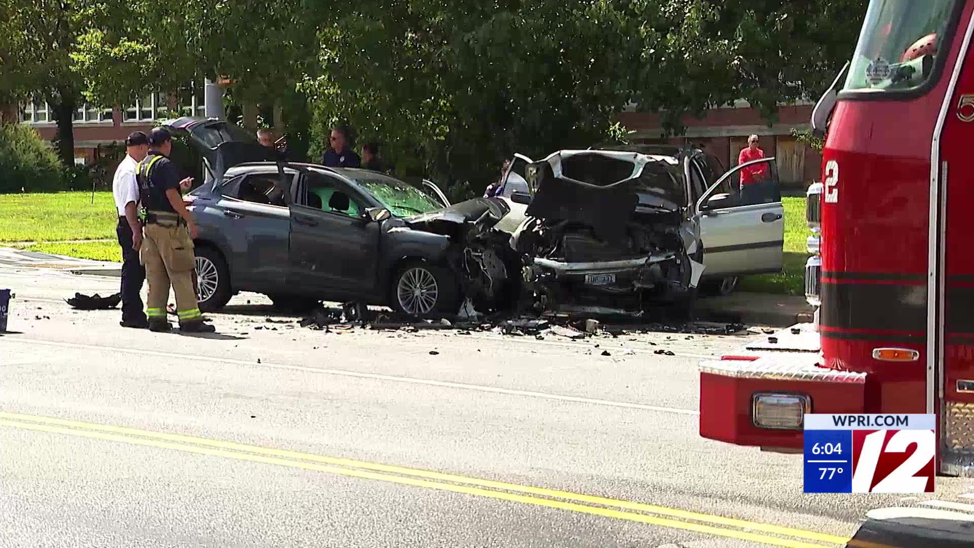 1 dead, 2 injured after crash in Warwick – WPRI.com