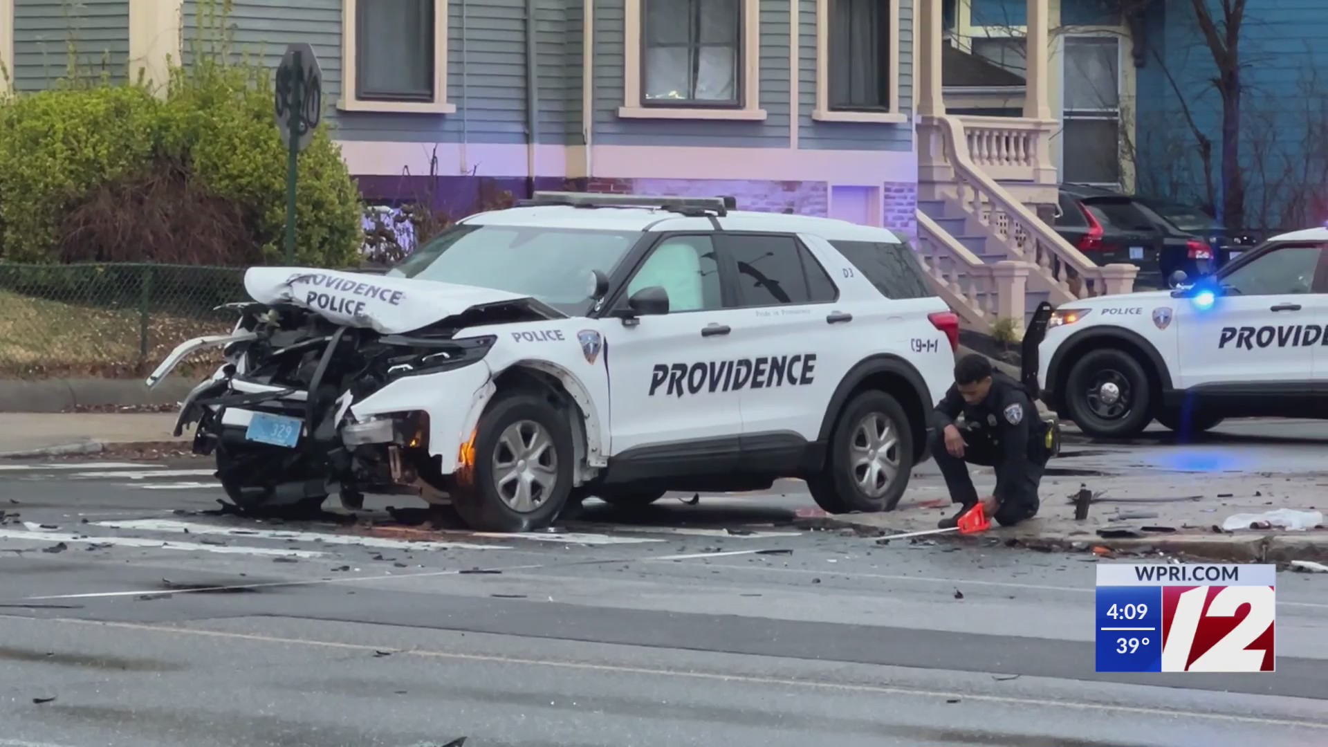 Providence Police cruiser collides into car – WPRI.com