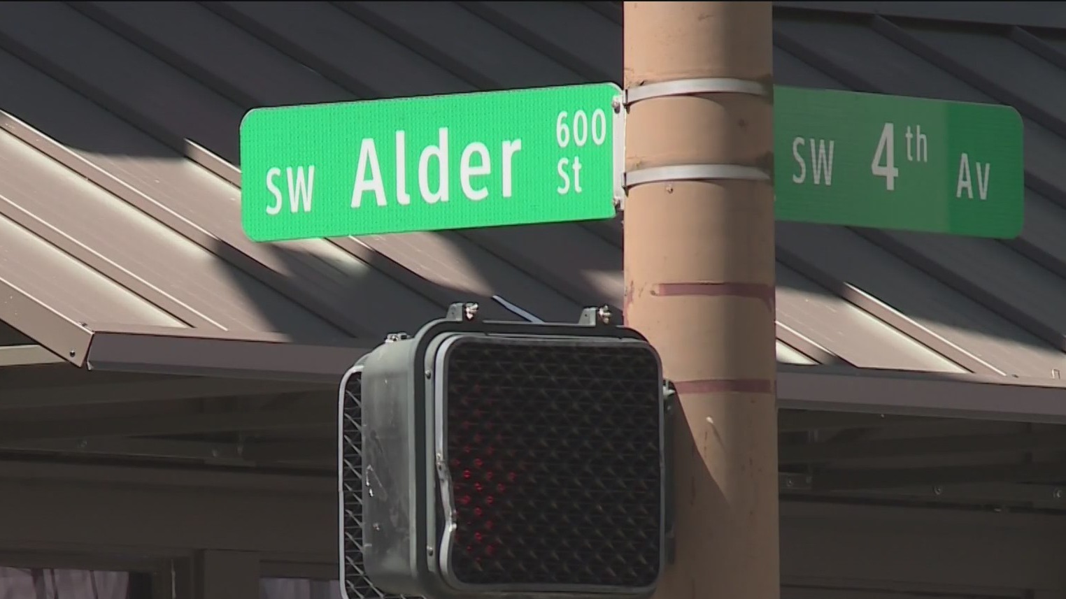 Man hospitalized after being stabbed in chest in downtown Portland ...