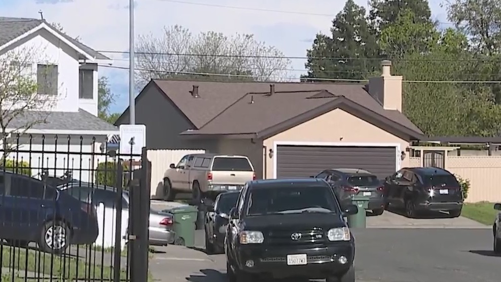 Neighbors speak on fatal teen shooting in South Sacramento – FOX40 News