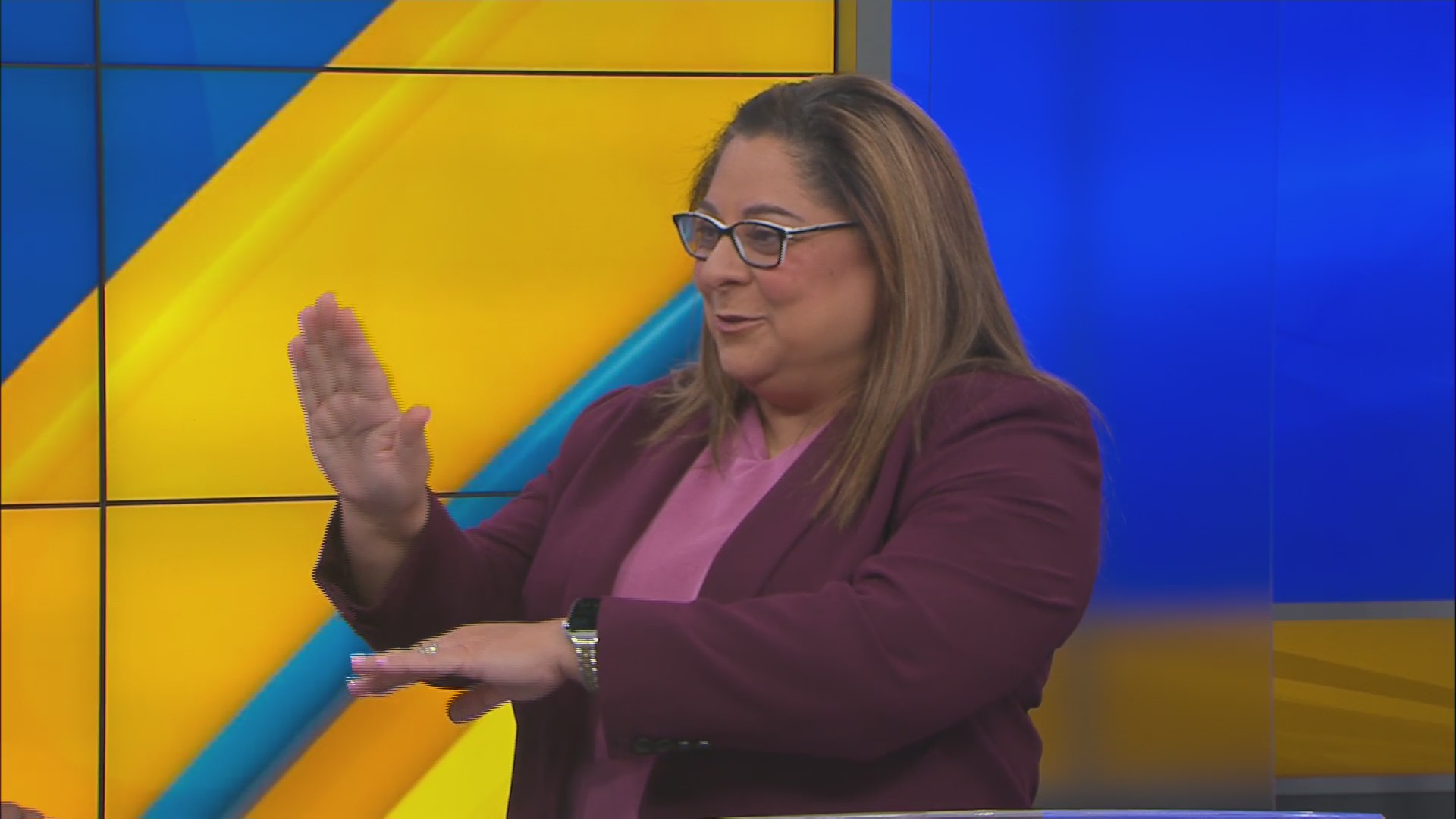 Sign Language Expire Learning American Sign Language – WJTV