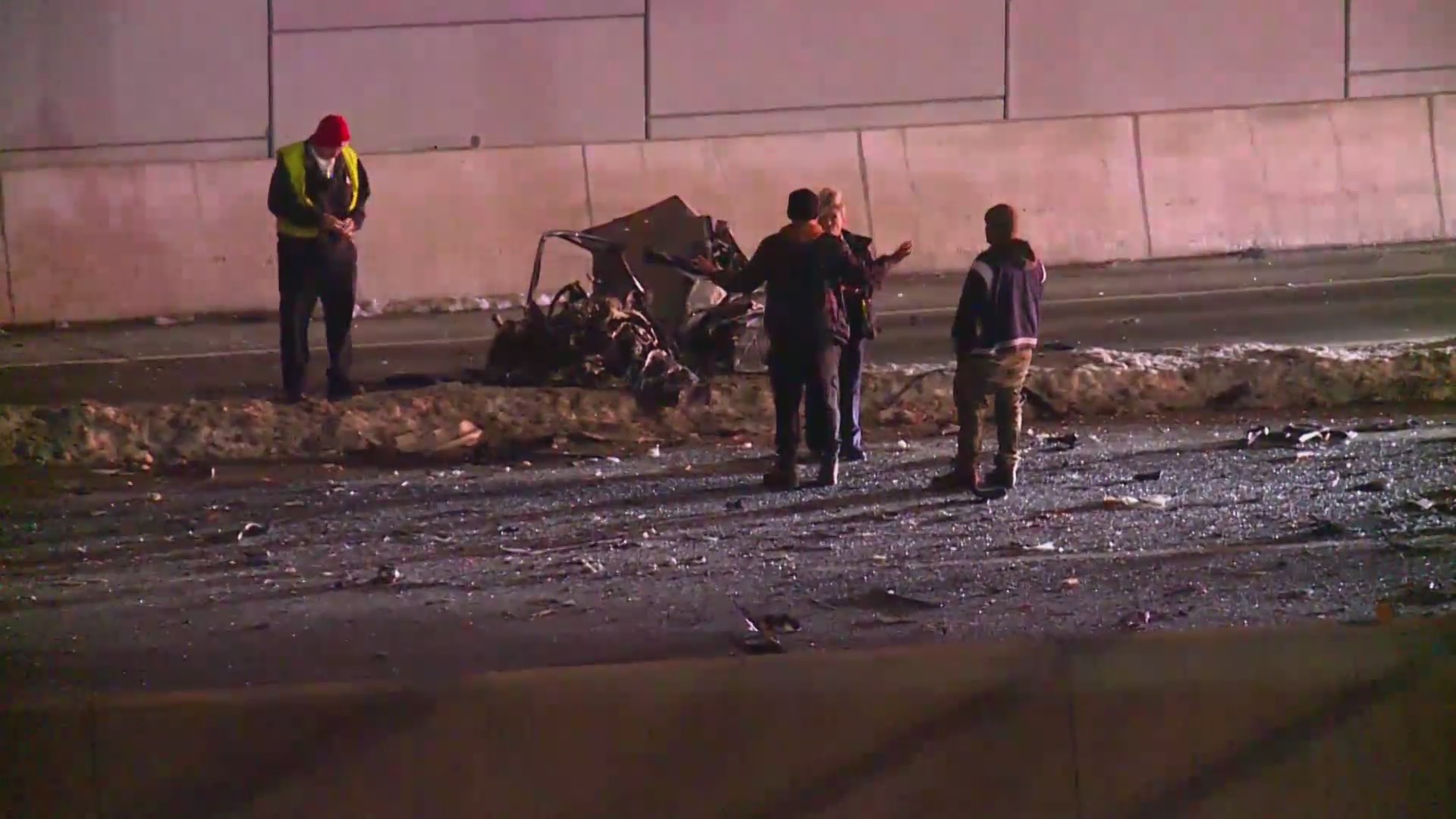 1 dead, 1 injured in fatal three-vehicle crash on I-64 – FOX 2