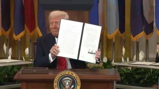 Trump signs executive order to shut down the Department of Education ...