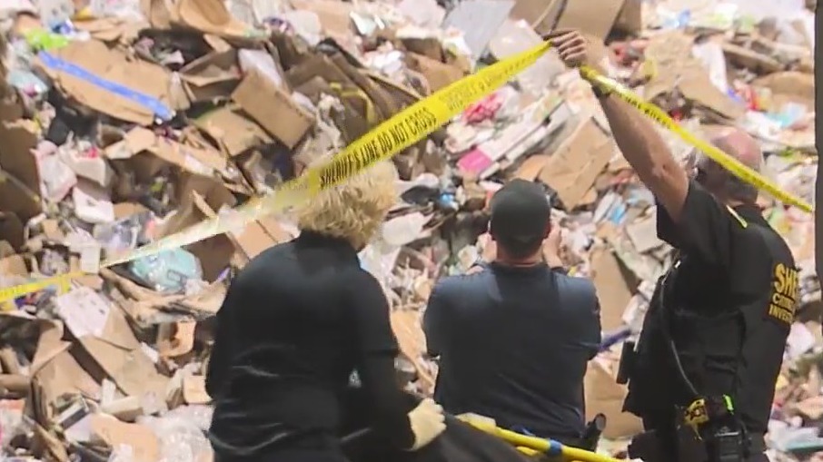 Sacramento deputies investigate dead body found in trash facility ...