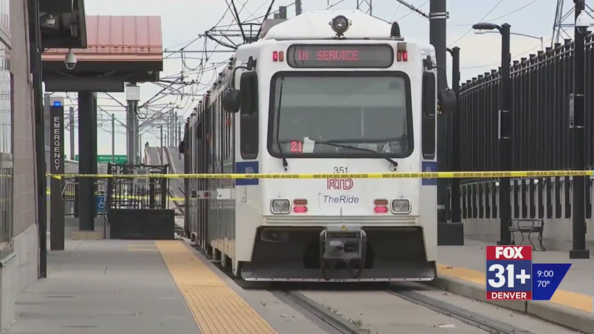 1 stabbed aboard RTD light rail, suspect in custody: Sheriff’s office ...