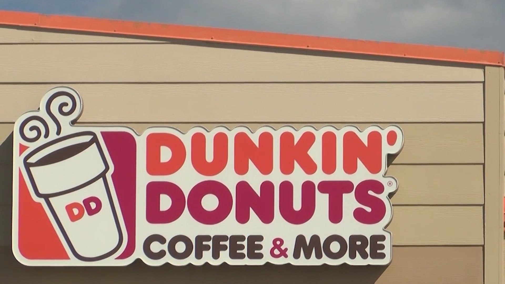 Neighborhood association pushes back on proposed Dunkin’ drivethru in
