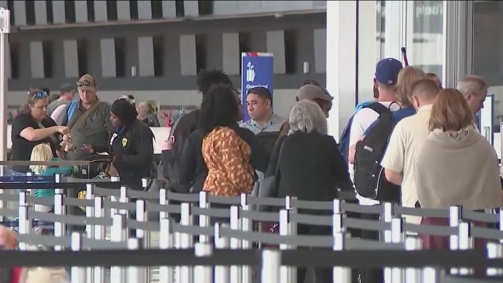 What to know about the FAA flight cuts – FOX 5 San Diego & KUSI News