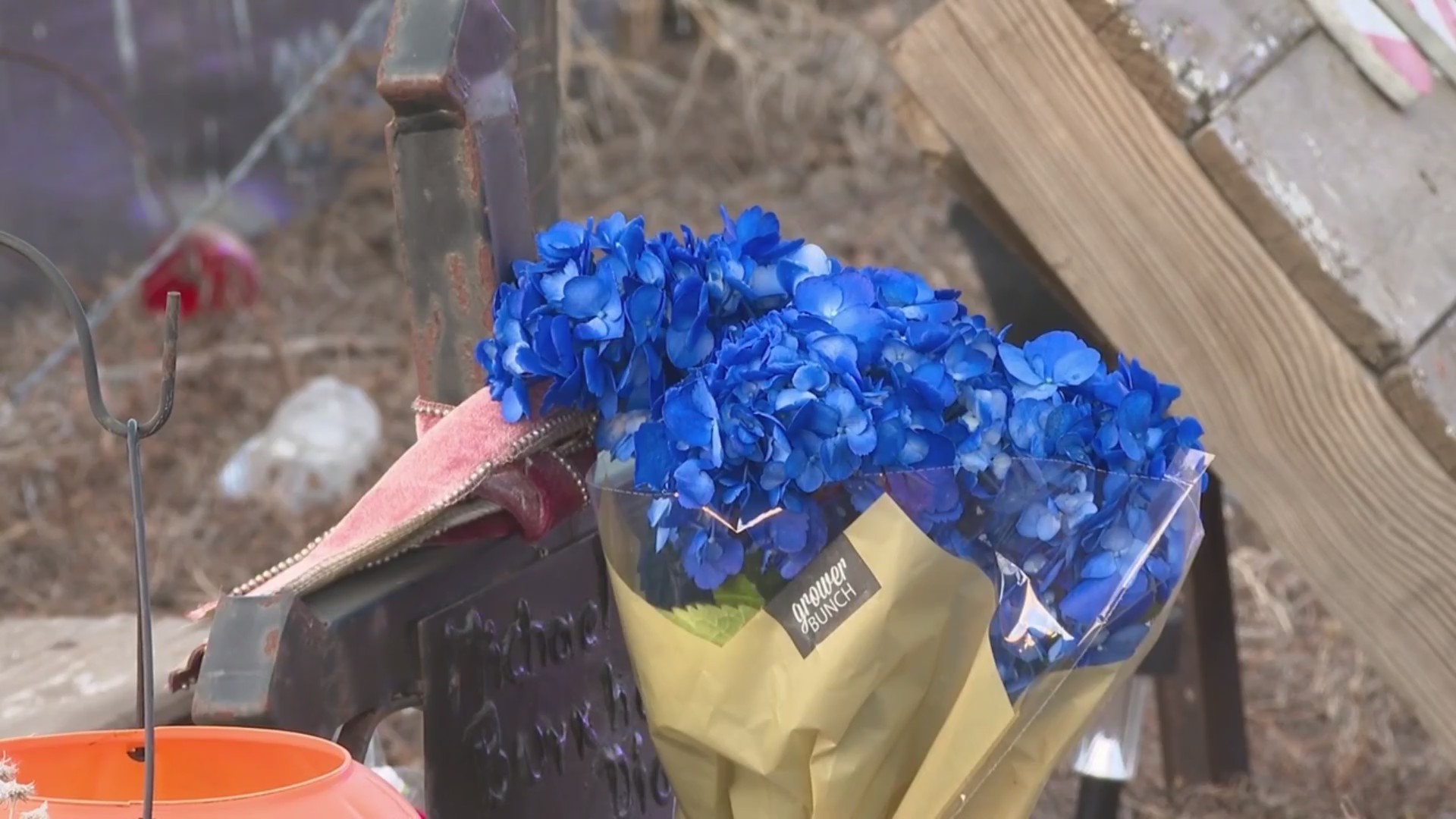Families hold vigil for 4 teens killed in car crash – FOX31 Denver
