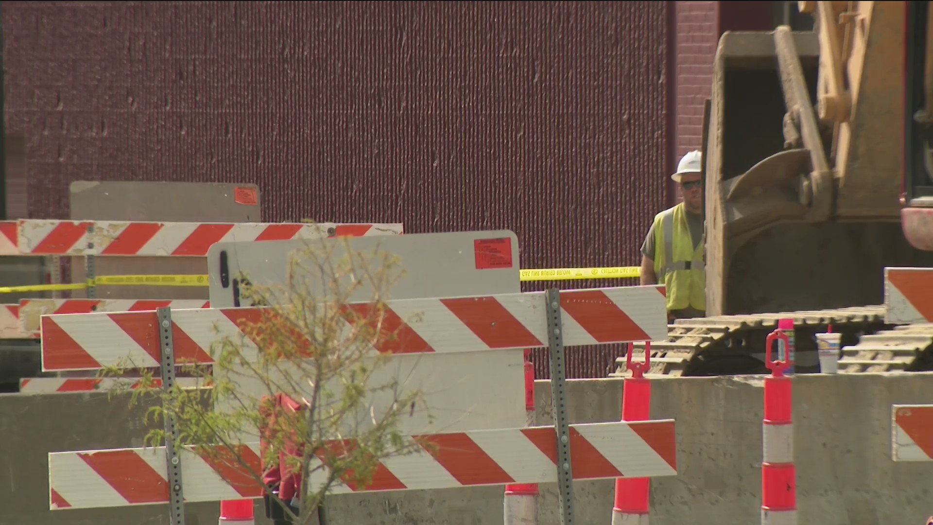 Natural gas line rupture in downtown Des Moines forces road closures