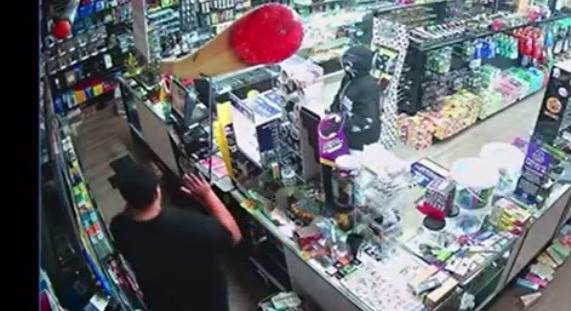 Armed robbery at Smithfield Mr. Smoke and Vape (Courtesy Smithfield Police  Department) – CBS17.com