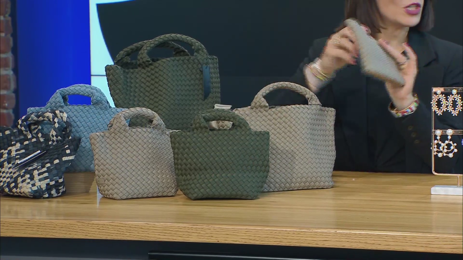 Monkee’s of the West End WSPA 7NEWS