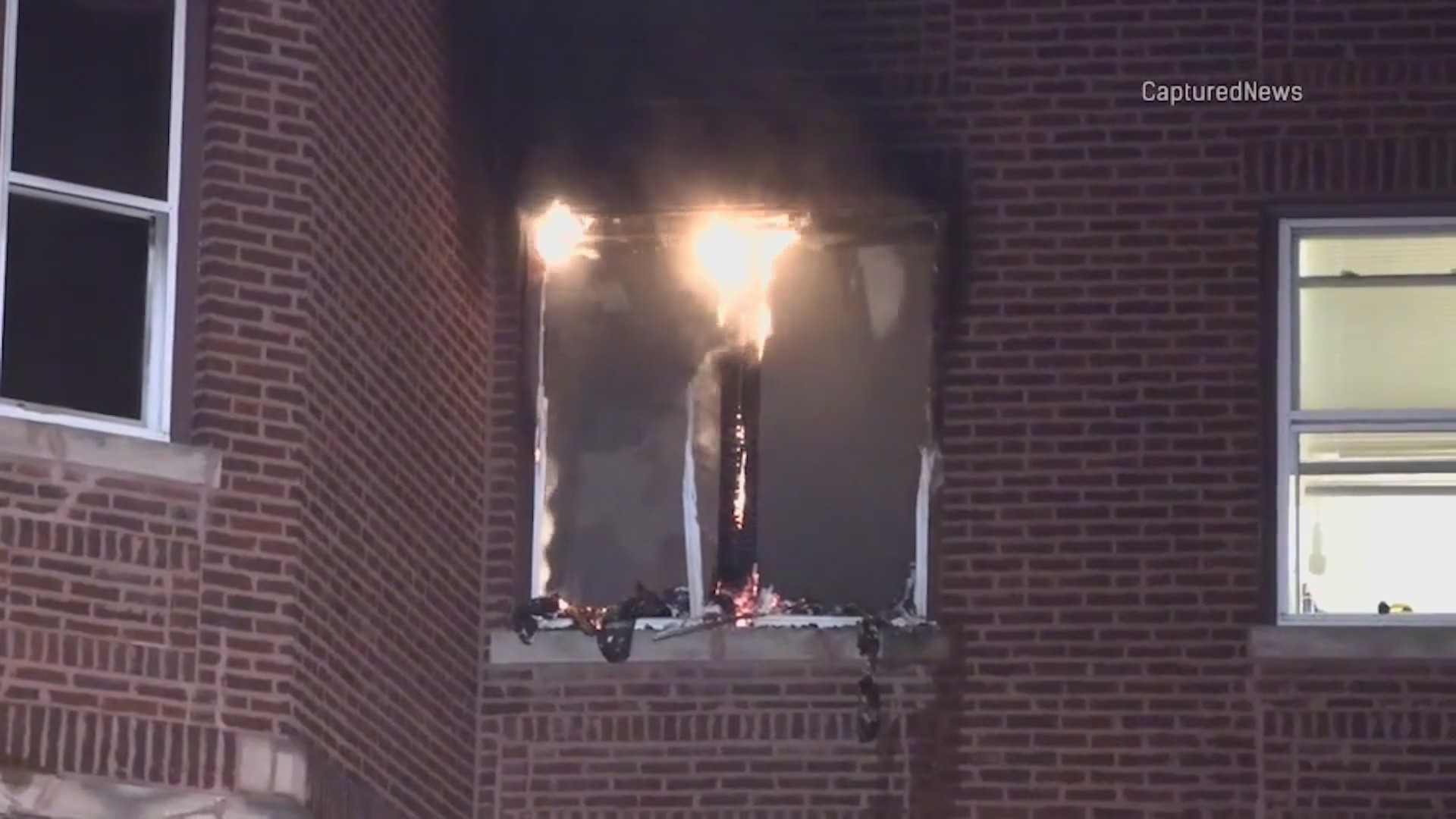 Man killed in apartment fire on West Side – WGN-TV