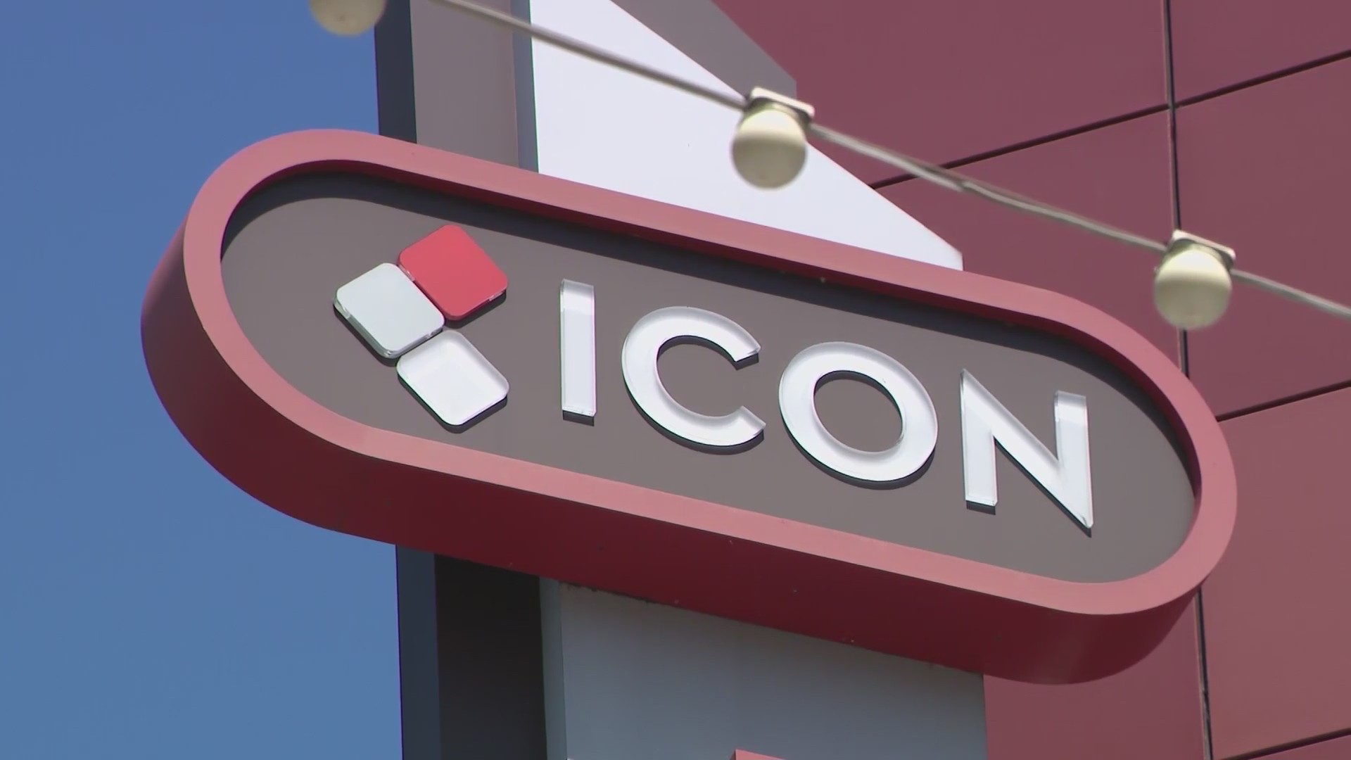 South Loop’s ShowPlace ICON theater abruptly closes – WGN-TV