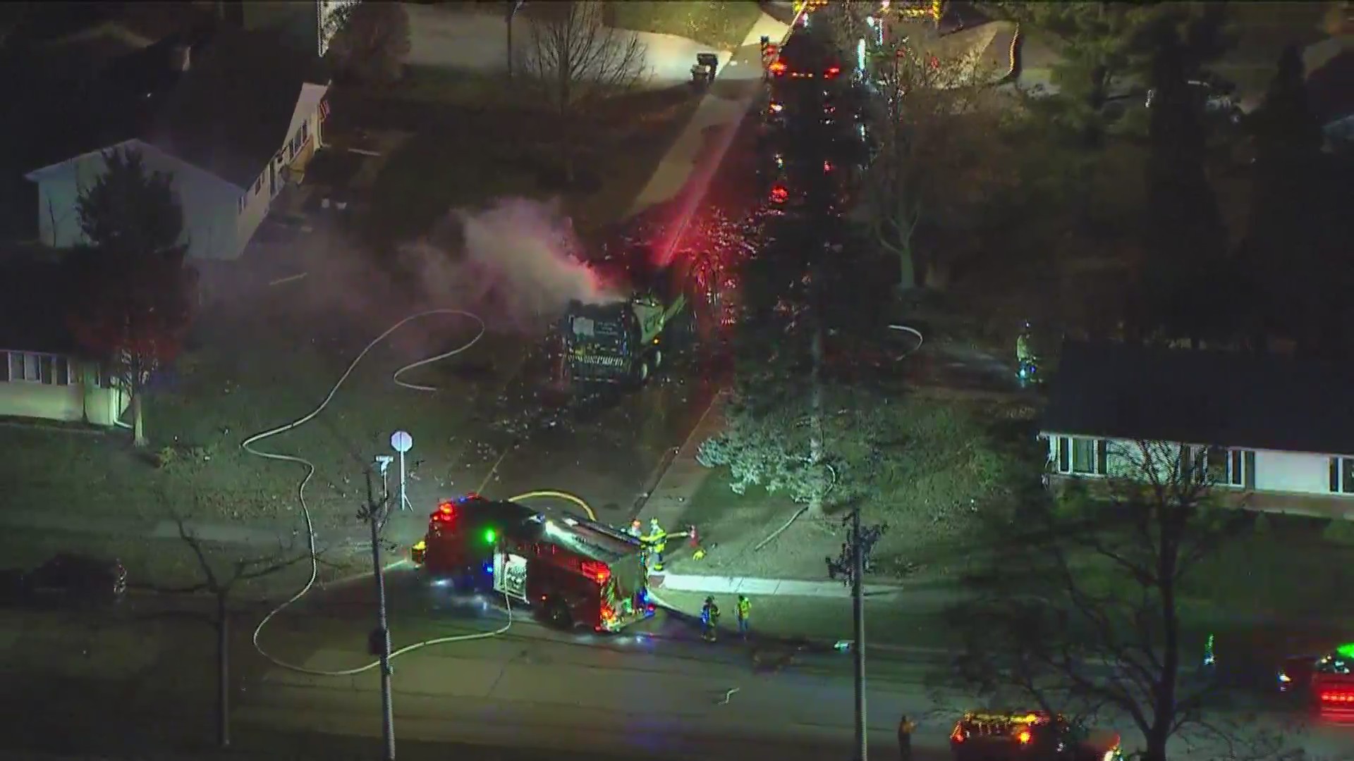 Crews battle garbage truck fire in Arlington Heights – WGN News at 6 ...
