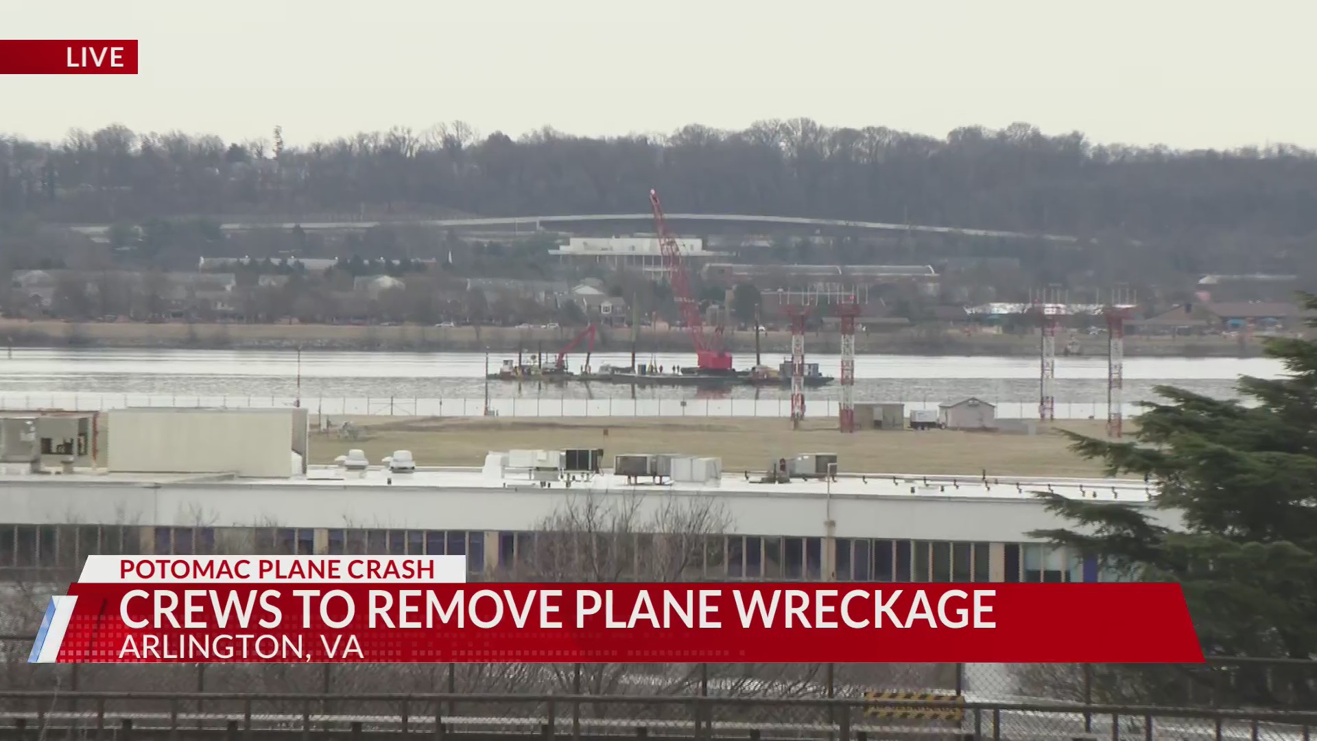Crews begin to remove wreckage from American Airlines plane crash – DC ...