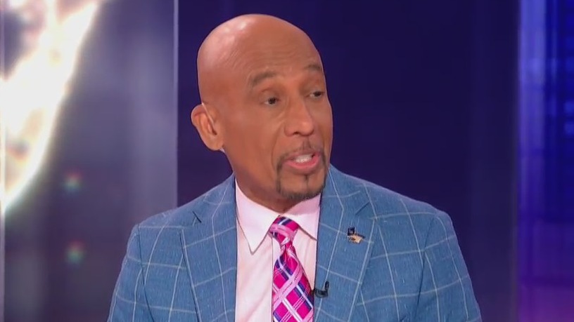Montel Williams writes about the resourceful crew of USS Intrepid ...
