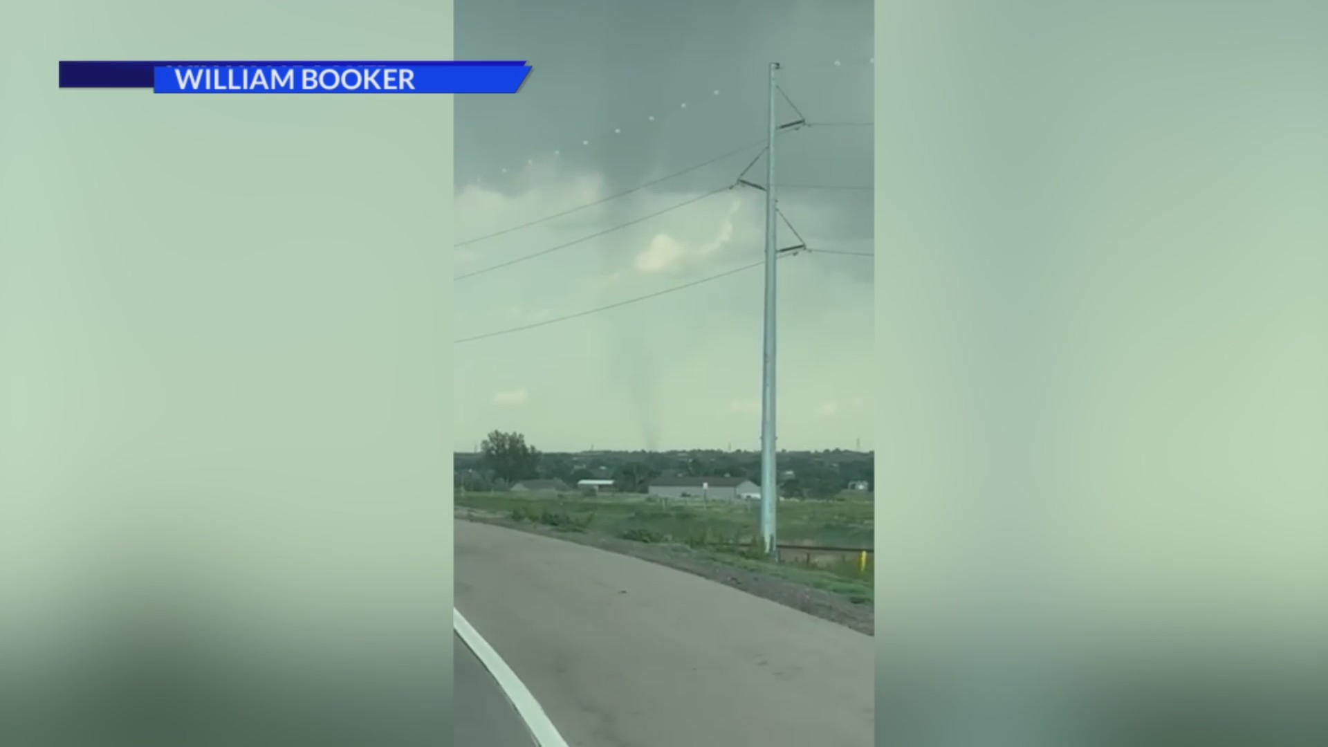 Landspout tornado forms near I-76, Adams-Weld County line – FOX31 Denver