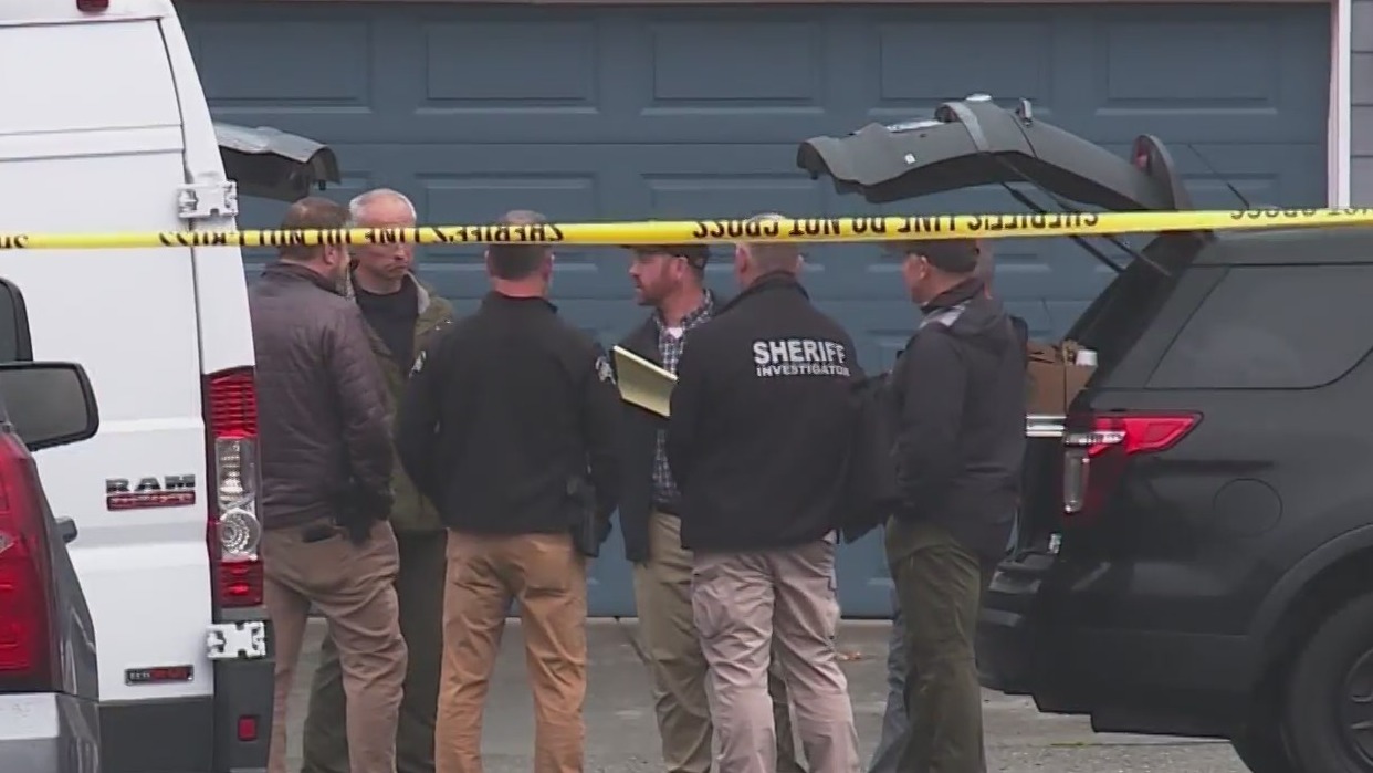 Vancouver man shot, killed by SWAT after latenight armed standoff