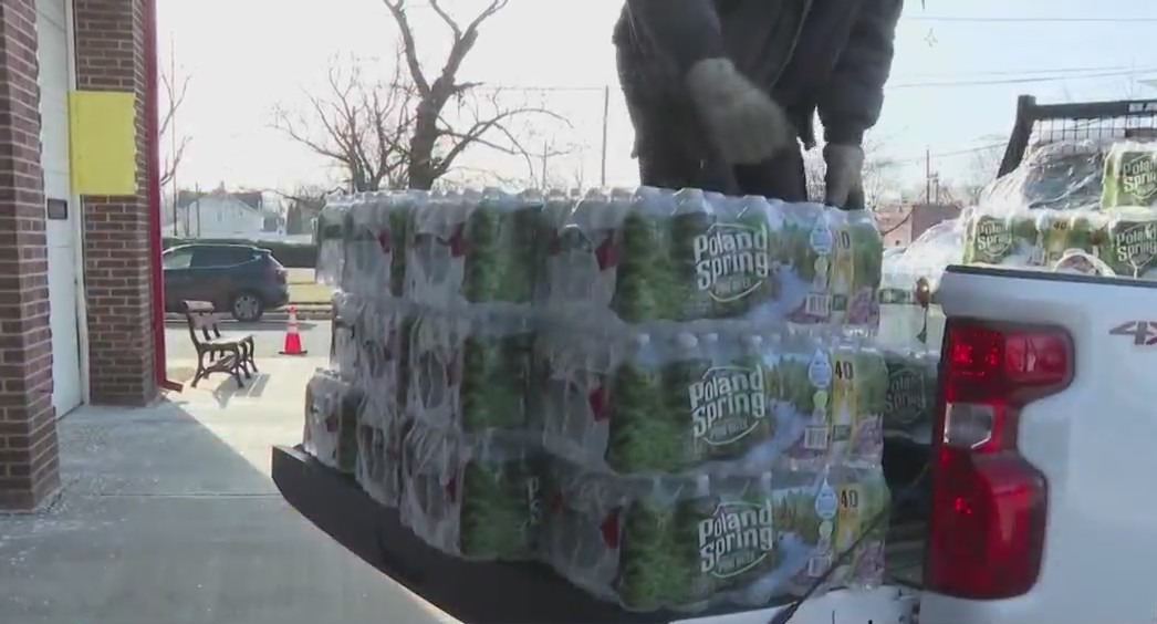 Water main break in Edison leaves residents without water for days – PIX11