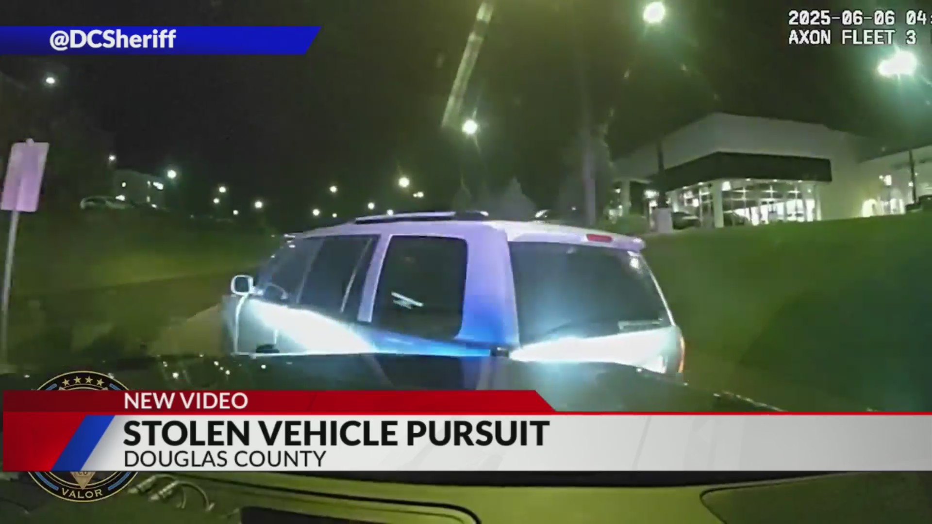 Stolen vehicle pursuit caught on camera in Douglas County – FOX31 Denver