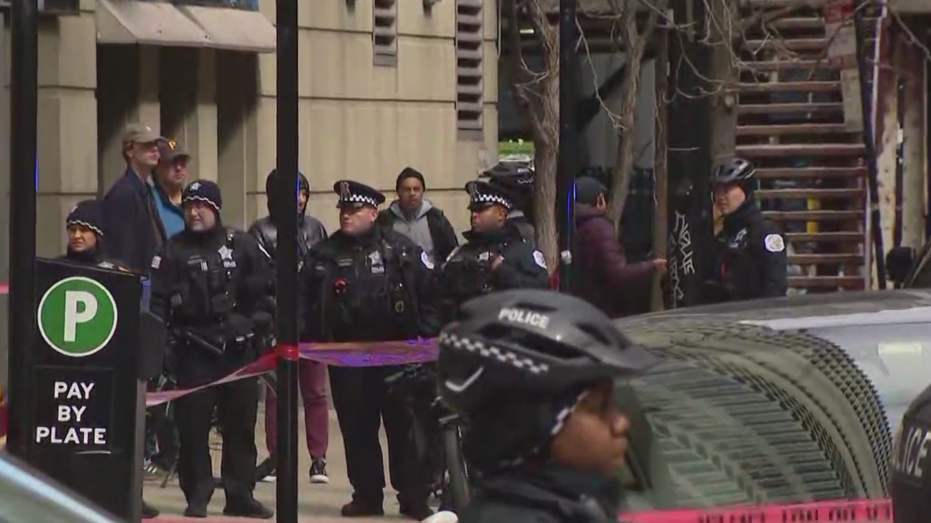Charges filed against alleged knife-wielding man shot by CPD officers ...