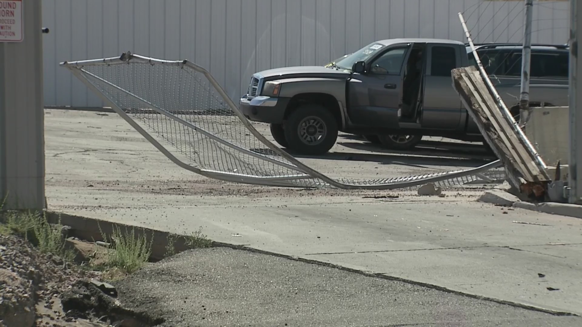 Suspect arrested after police chase in Douglas County – FOX31 Denver