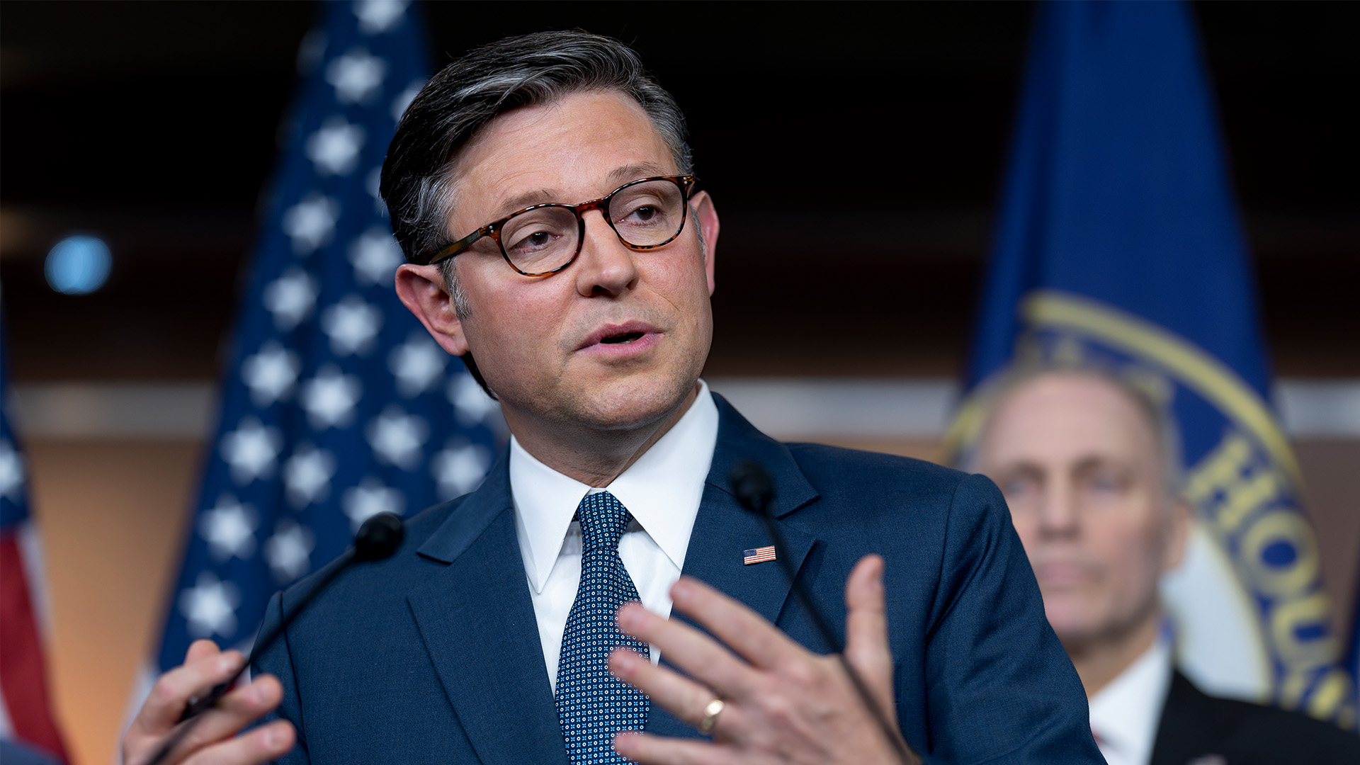 Speaker Johnson opposes bipartisan war powers resolution to authorize ...