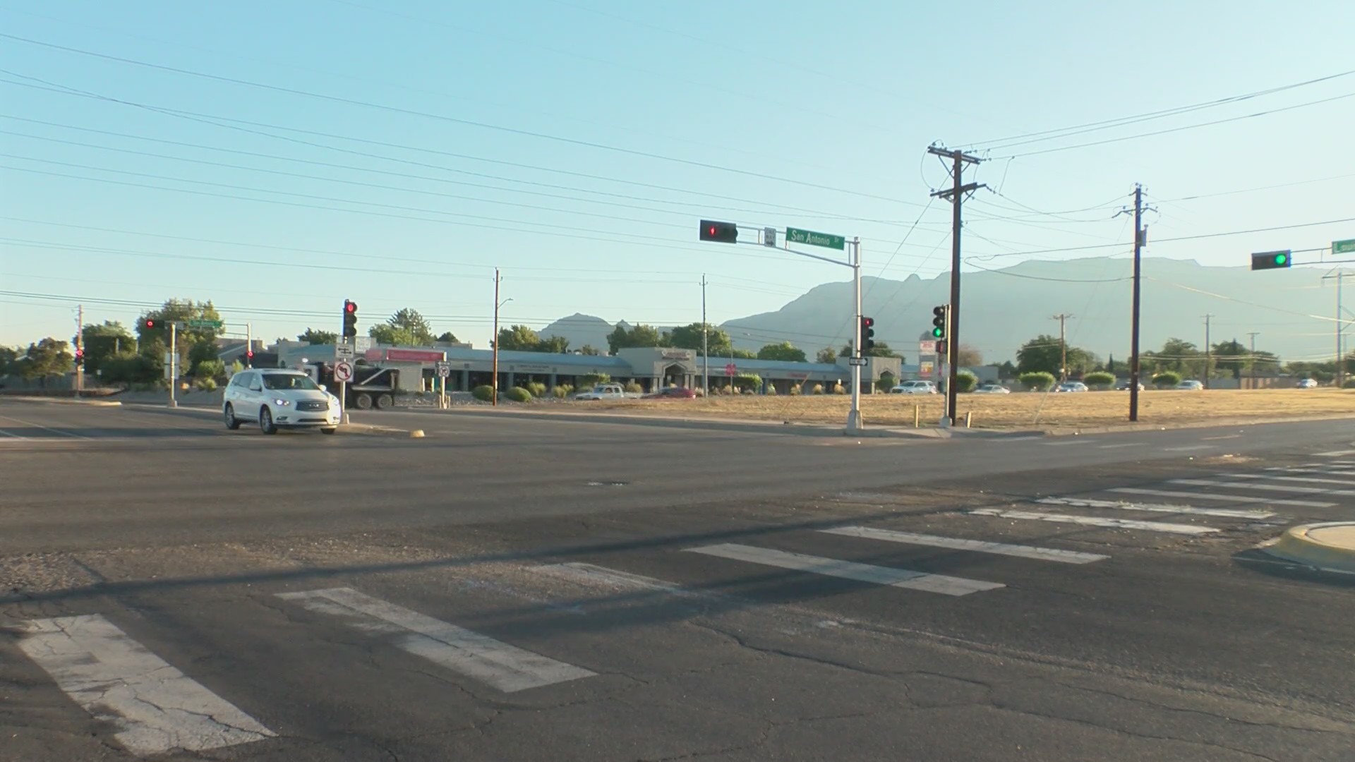 Pedestrian dead after crash in northeast Albuquerque – KRQE NEWS 13 ...