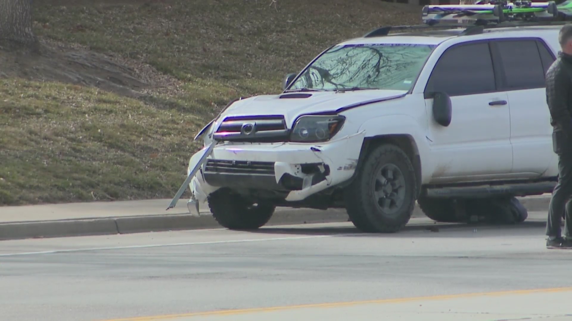 1 dead after auto-pedestrian crash in Highlands Ranch – FOX31 Denver