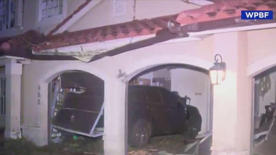 More than 3 million without power as Hurricane Milton tears across ...