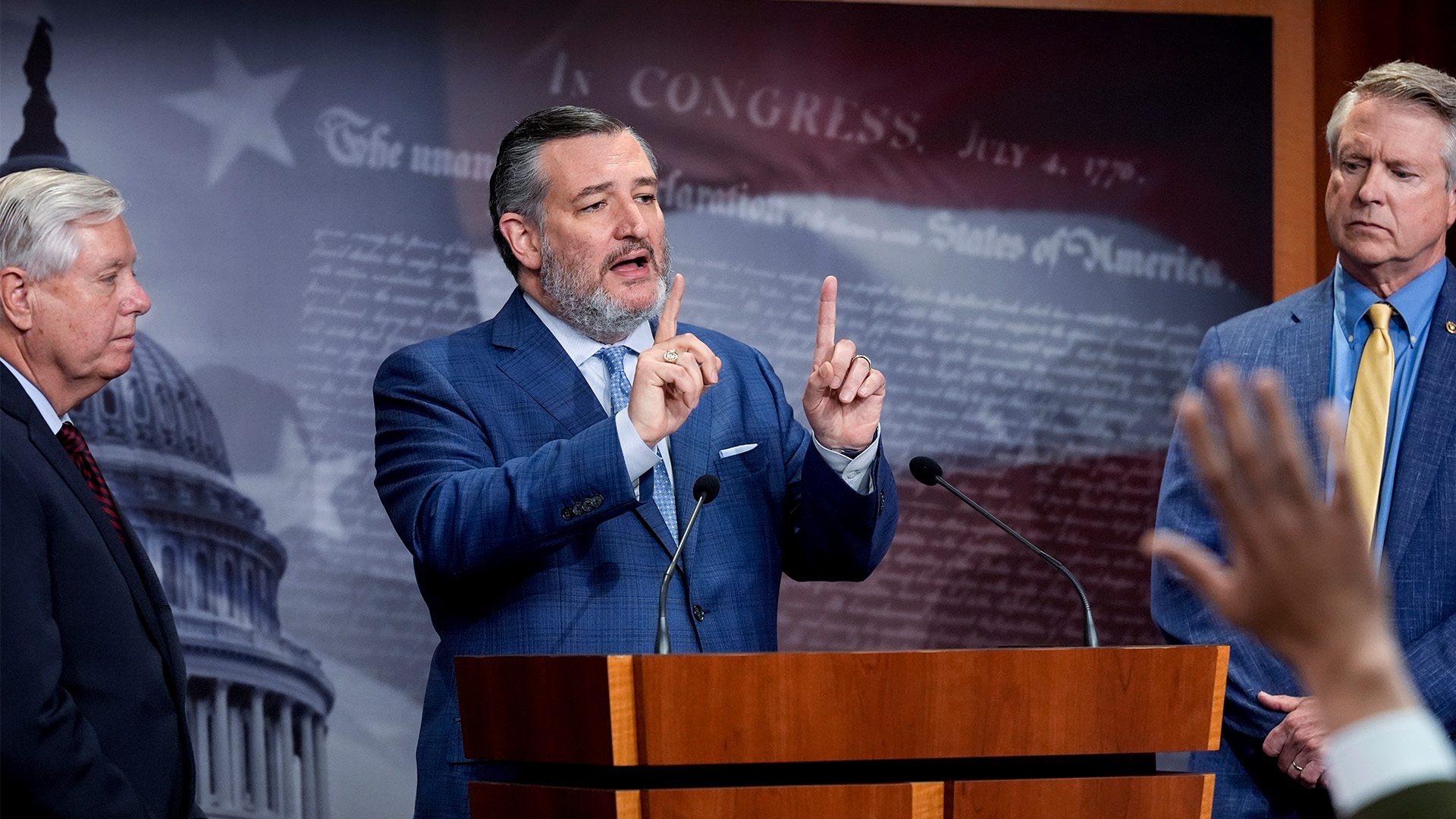 GOP senators amused as Ted Cruz seeks to move bill: ‘The foot’s on the ...