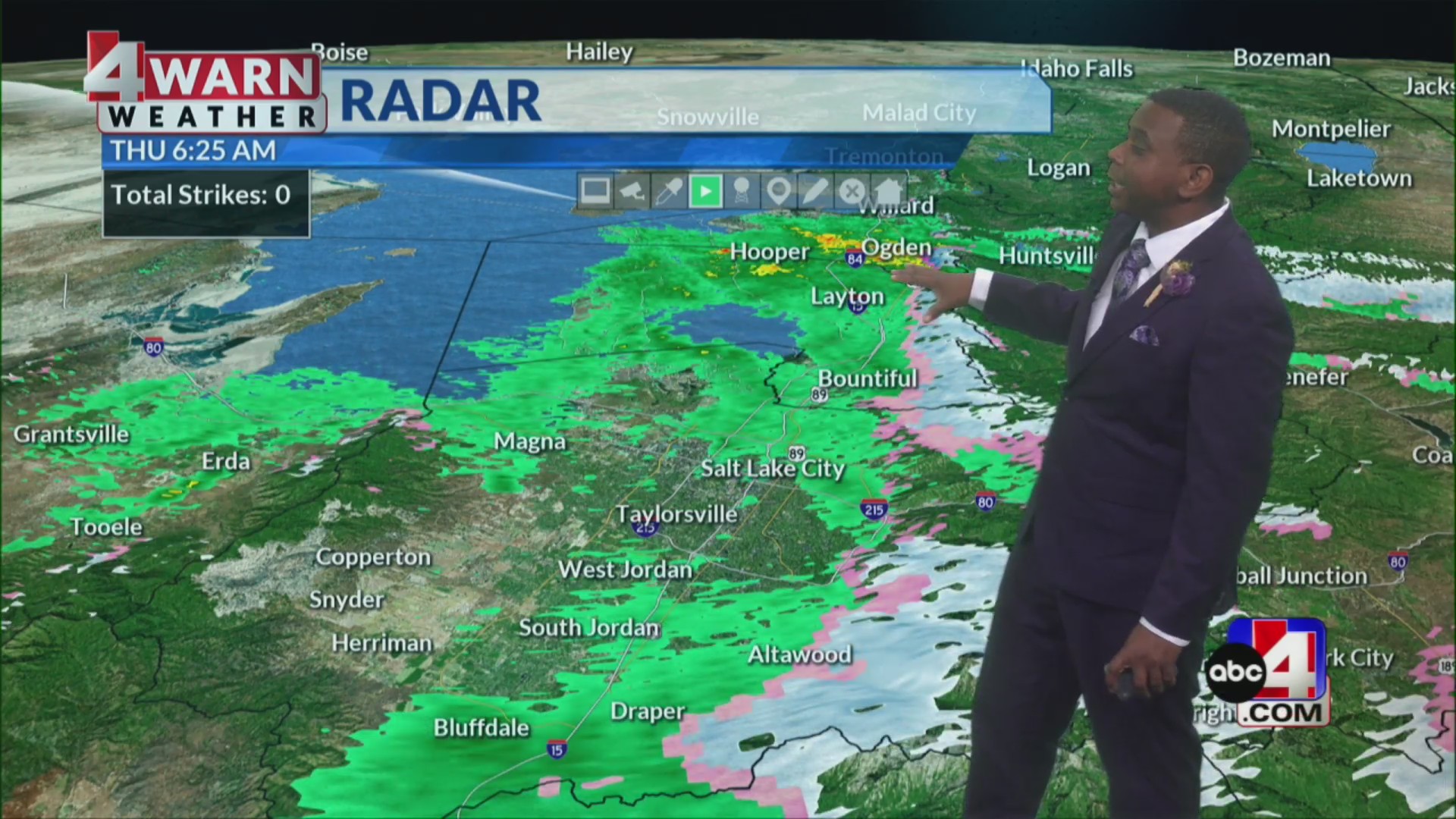 Colder air in place with scattered showers to start Thursday and dry ...