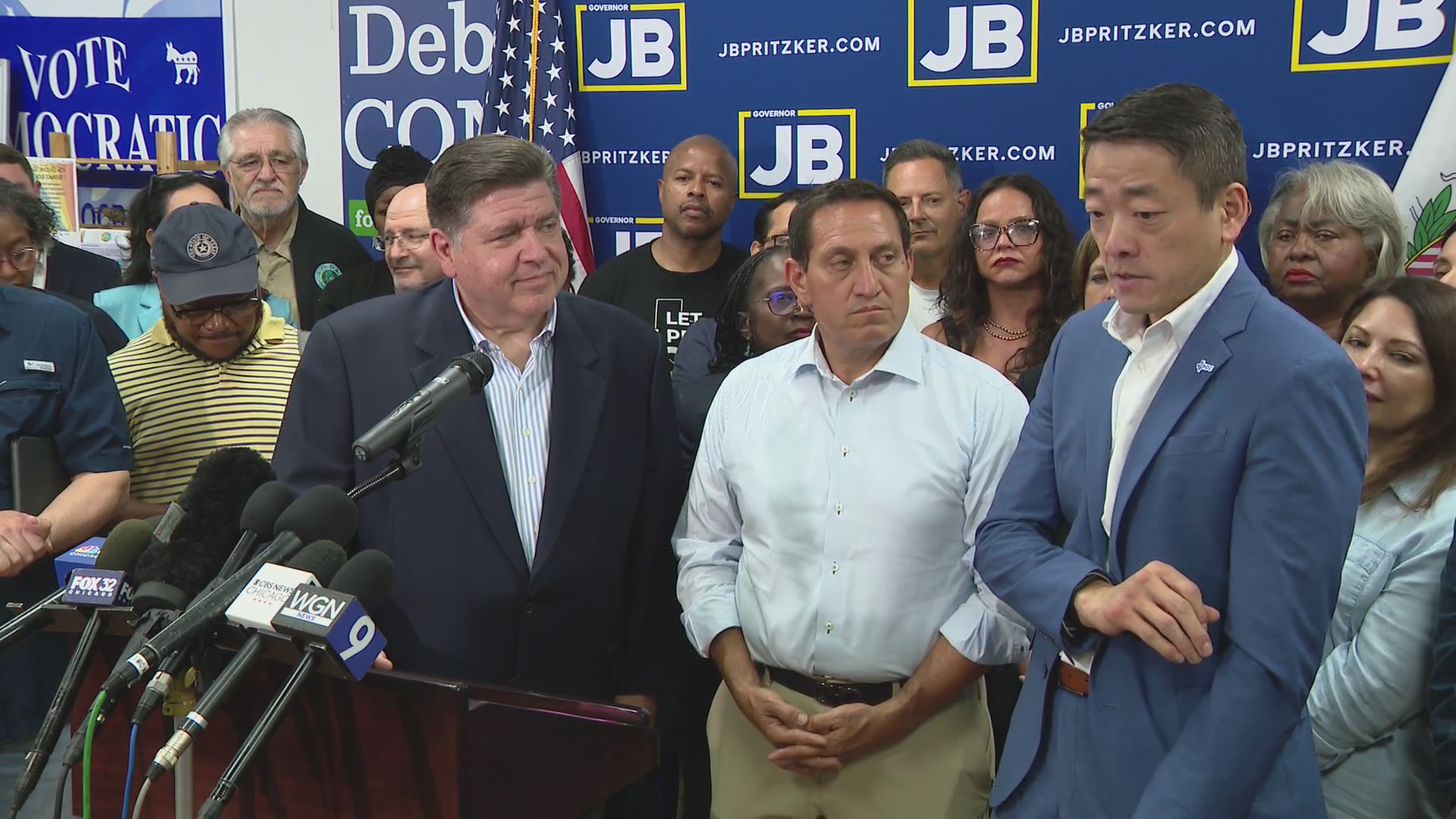 Texas Democrats arrive in Illinois to block vote back home on redrawn ...