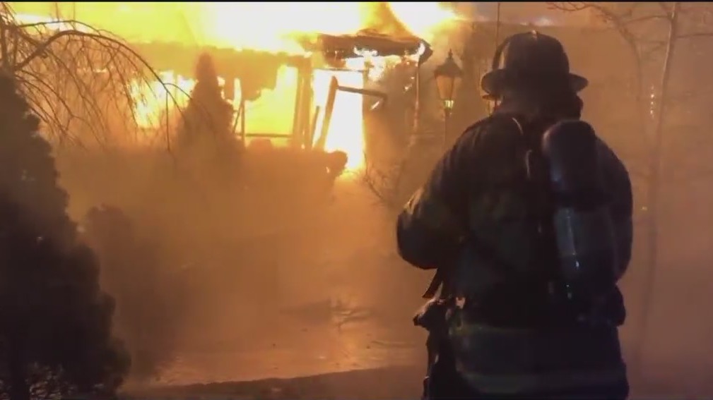 ‘It is quite a blow’: Community shaken by fire tragedy in Island Park ...