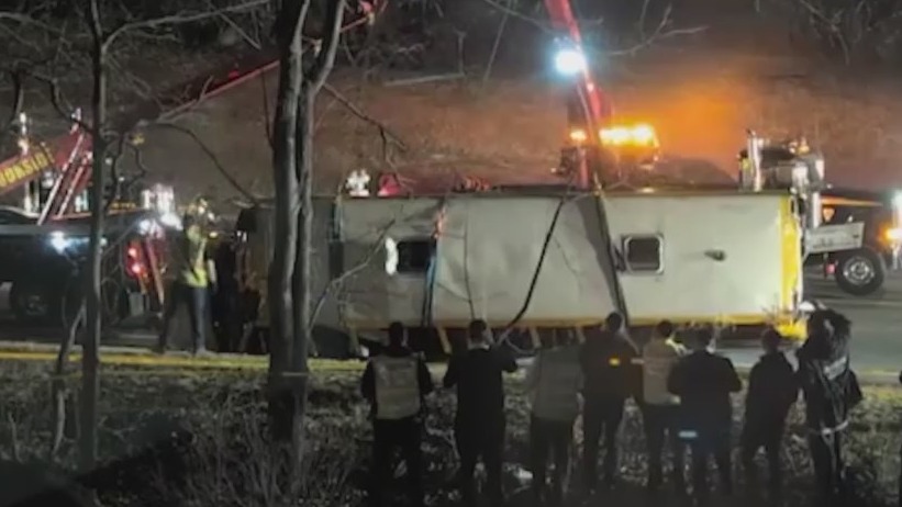 14 children injured when school bus overturns in New Jersey: officials ...