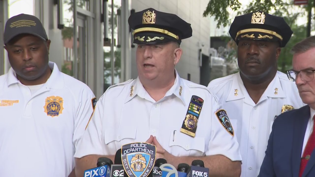 NYPD update after armed suspect shot in Queens – PIX11