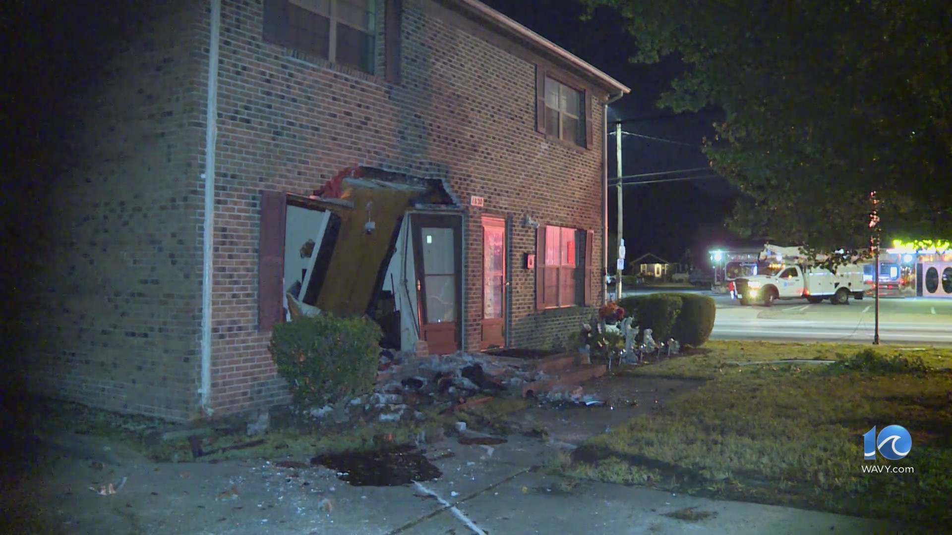NPD: Driver charged after stolen vehicle crashes into home on Lafayette ...