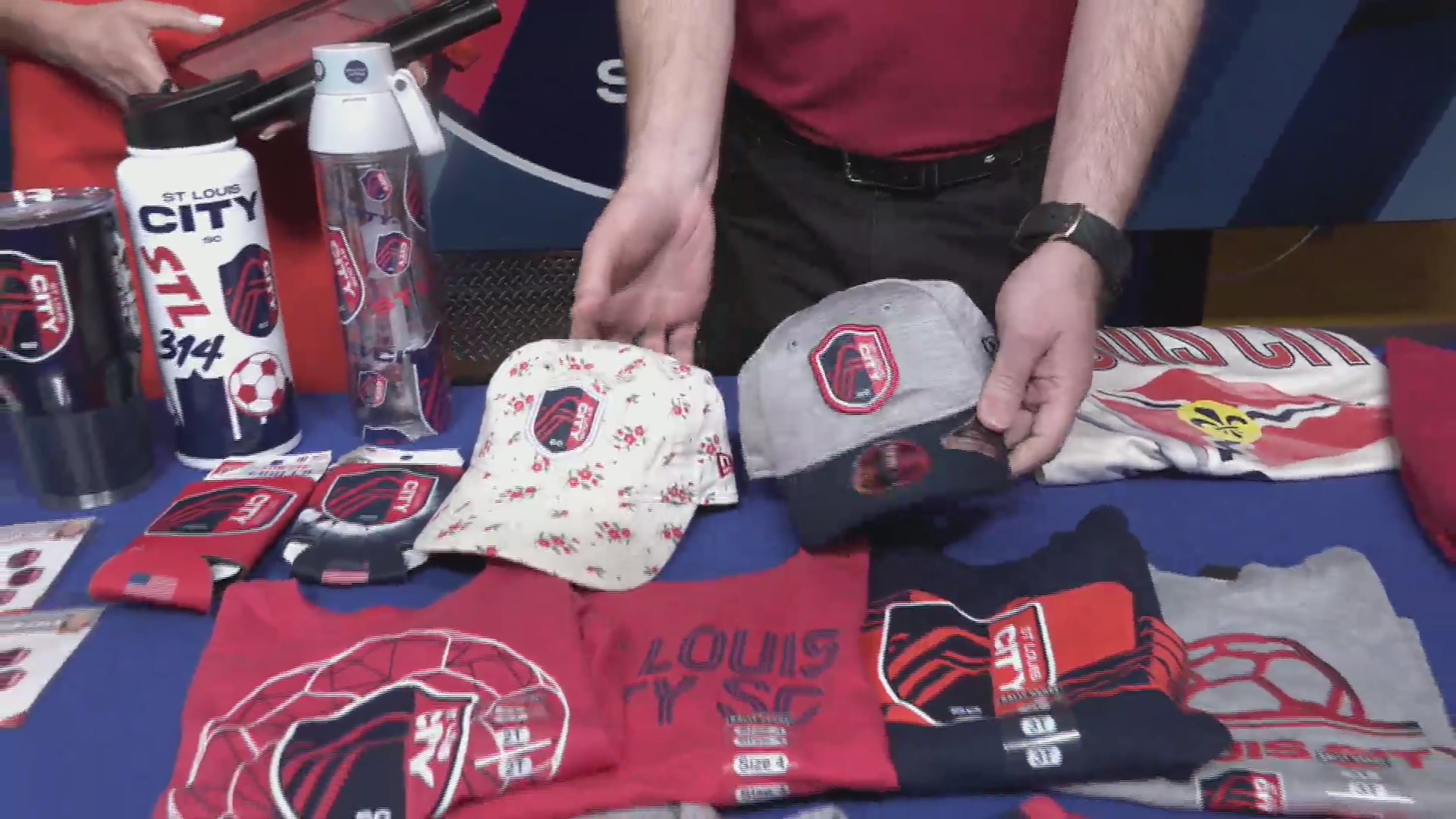 STL City SC fashion and gear &ndash; FOX 2