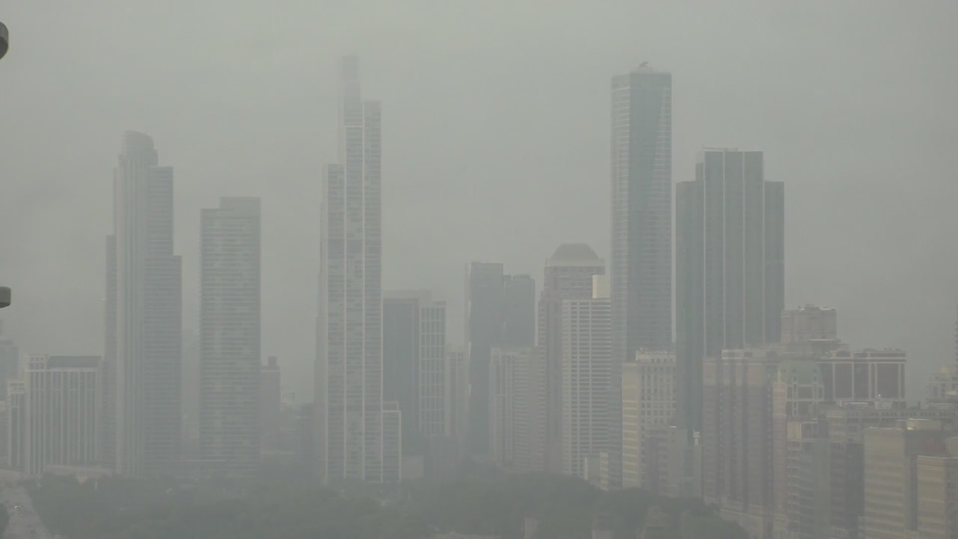 Chicago air quality second-worst in world Thursday — WGN Evening News ...
